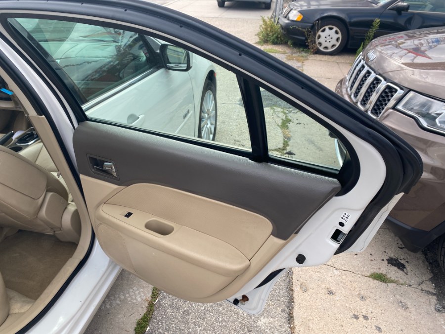 Used Mercury Milan 4dr Sdn V6 Premier AWD 2008 | Middle Village Motors . Middle Village, New York Used Mercury Milan 4dr Sdn V6 Premier AWD 2008 | Middle Village Motors . Middle Village, New York