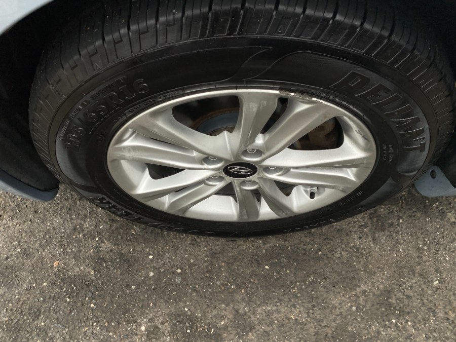2013 Hyundai Sonata 4dr Sdn 2.4L Auto SE, available for sale in Middle Village, New York | Middle Village Motors . Middle Village, New York 2013 Hyundai Sonata 4dr Sdn 2.4L Auto SE, available for sale in Middle Village, New York | Middle Village Motors . Middle Village, New York