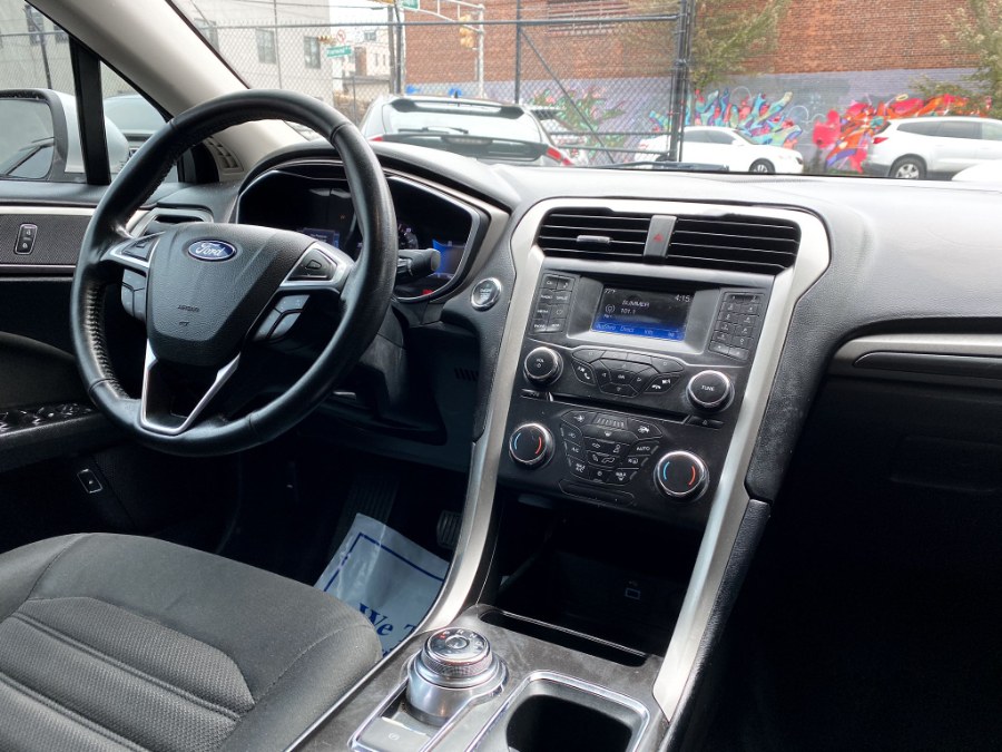 Used Ford Fusion Hybrid SE FWD 2017 | RT Auto Center LLC. Newark, New Jersey Used Ford Fusion Hybrid SE FWD 2017 | RT Auto Center LLC. Newark, New Jersey
