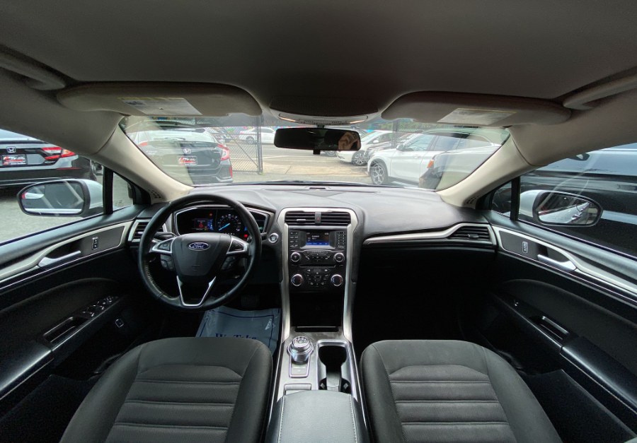 Used Ford Fusion Hybrid SE FWD 2017 | RT Auto Center LLC. Newark, New Jersey Used Ford Fusion Hybrid SE FWD 2017 | RT Auto Center LLC. Newark, New Jersey