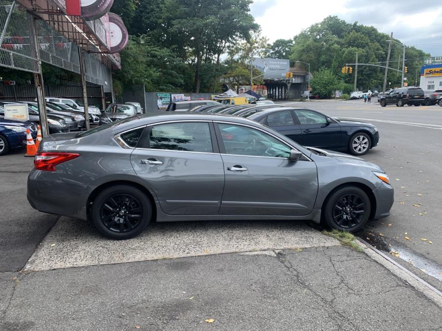 Used Nissan Altima 2017.5 2.5 SR Sedan 2017 | Rubber Bros Auto World. Brooklyn, New York Used Nissan Altima 2017.5 2.5 SR Sedan 2017 | Rubber Bros Auto World. Brooklyn, New York