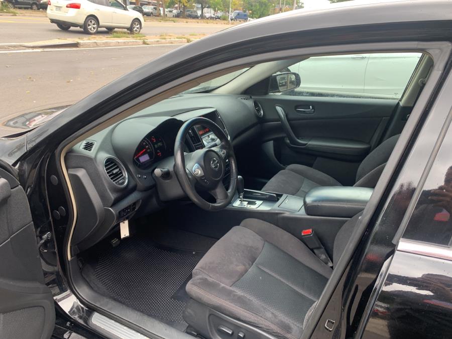 Used Nissan Maxima 4dr Sdn 3.5 SV 2014 | Rubber Bros Auto World. Brooklyn, New York Used Nissan Maxima 4dr Sdn 3.5 SV 2014 | Rubber Bros Auto World. Brooklyn, New York