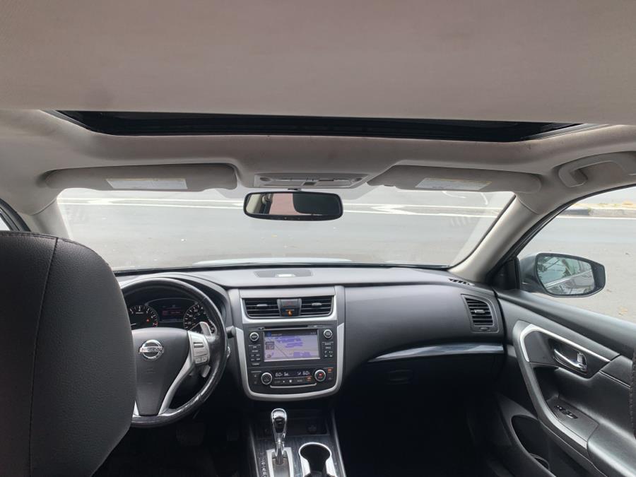 Used Nissan Altima 3.5 SL Sedan 2017 | Rubber Bros Auto World. Brooklyn, New York Used Nissan Altima 3.5 SL Sedan 2017 | Rubber Bros Auto World. Brooklyn, New York