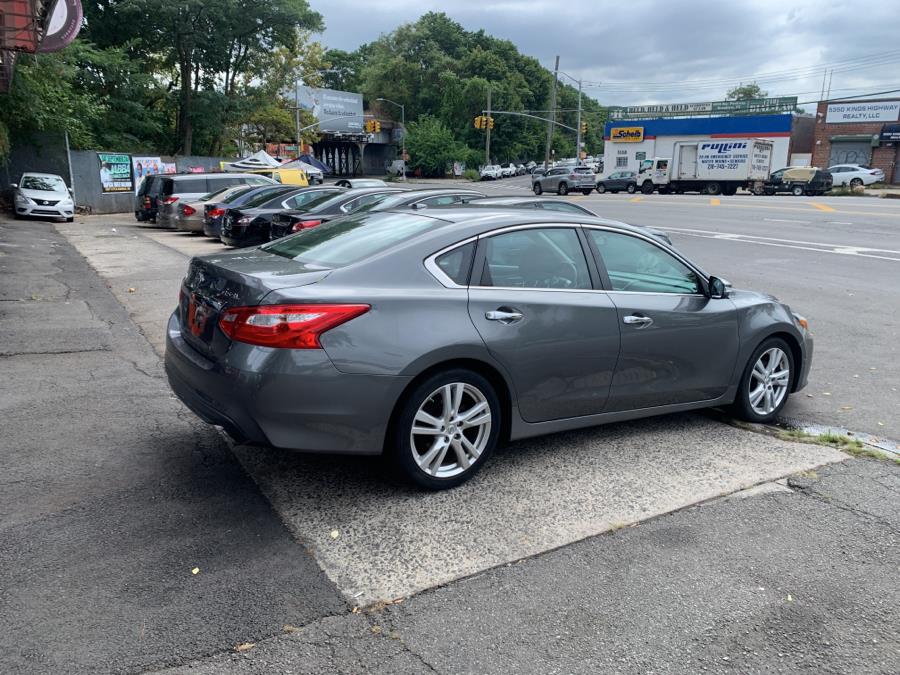 Used Nissan Altima 3.5 SL Sedan 2017 | Rubber Bros Auto World. Brooklyn, New York Used Nissan Altima 3.5 SL Sedan 2017 | Rubber Bros Auto World. Brooklyn, New York