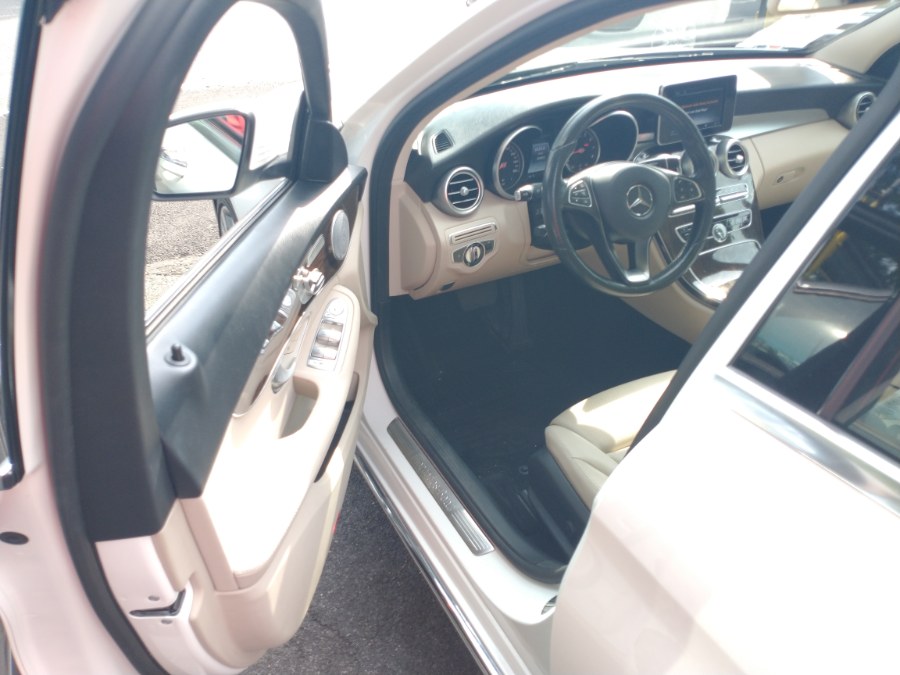 Used Mercedes-Benz C300 Luxury Pkg. LOW MILES! 2017 | Sunrise of Elmont. Elmont, New York Used Mercedes-Benz C300 Luxury Pkg. LOW MILES! 2017 | Sunrise of Elmont. Elmont, New York