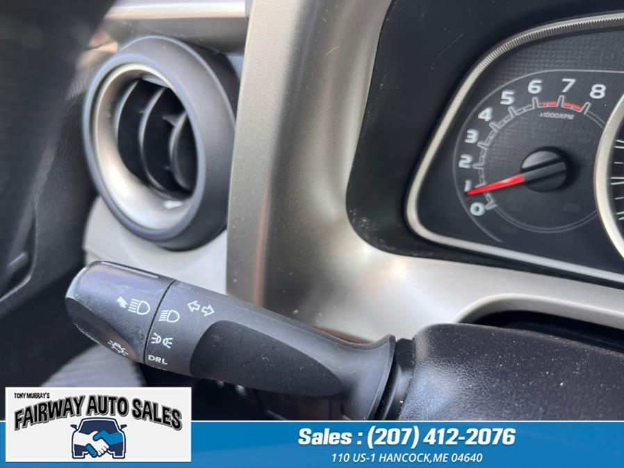 Used Toyota RAV4 AWD 4dr LE (Natl) 2015 | Fairway Auto Sales. Hancock, Maine Used Toyota RAV4 AWD 4dr LE (Natl) 2015 | Fairway Auto Sales. Hancock, Maine