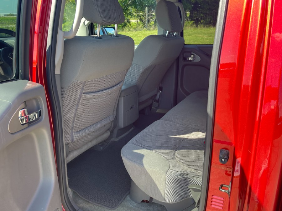 Used Nissan Frontier 4WD Crew Cab SWB Auto PRO-4X 2015 | Geneva Motor Cars. Darien, Wisconsin Used Nissan Frontier 4WD Crew Cab SWB Auto PRO-4X 2015 | Geneva Motor Cars. Darien, Wisconsin