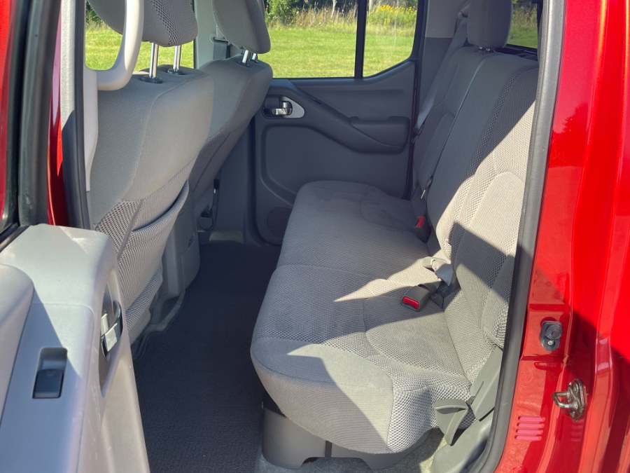 Used Nissan Frontier 4WD Crew Cab SWB Auto PRO-4X 2015 | Geneva Motor Cars. Darien, Wisconsin Used Nissan Frontier 4WD Crew Cab SWB Auto PRO-4X 2015 | Geneva Motor Cars. Darien, Wisconsin