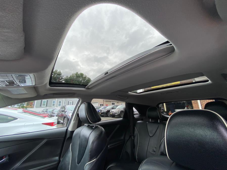 2013 Toyota Venza 4dr Wgn V6 AWD XLE (Natl), available for sale in Hartford, Connecticut | VEB Auto Sales. Hartford, Connecticut 2013 Toyota Venza 4dr Wgn V6 AWD XLE (Natl), available for sale in Hartford, Connecticut | VEB Auto Sales. Hartford, Connecticut
