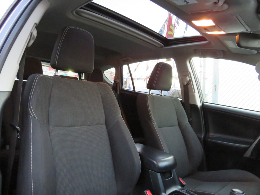 2017 Toyota RAV4 XLE AWD, available for sale in Middle Village, New York | Road Masters II INC. Middle Village, New York 2017 Toyota RAV4 XLE AWD, available for sale in Middle Village, New York | Road Masters II INC. Middle Village, New York