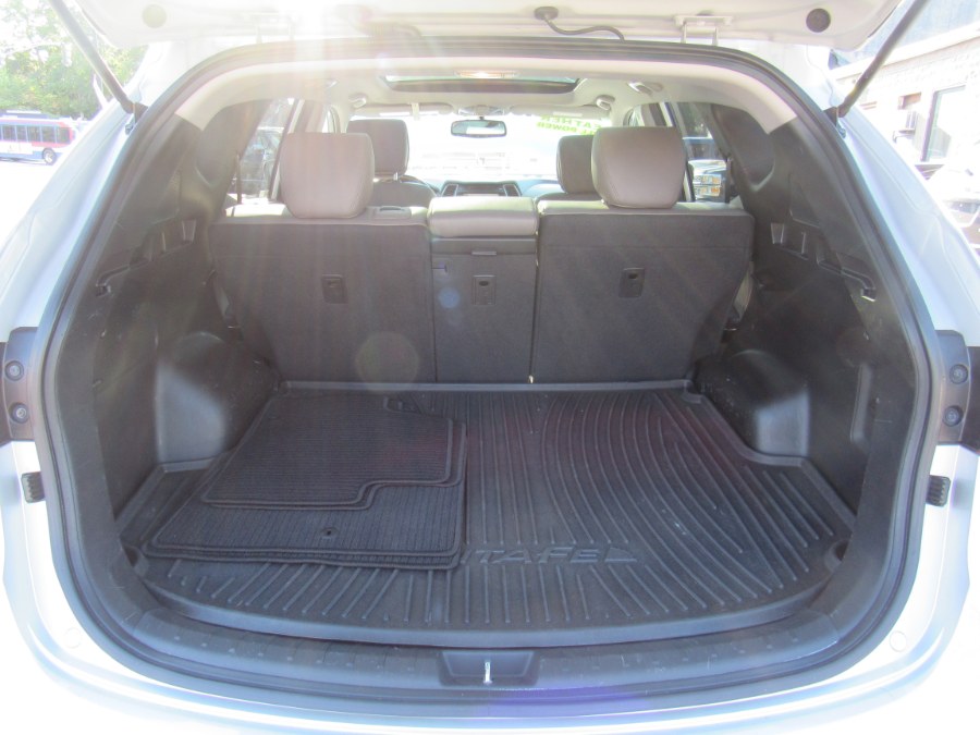2013 Hyundai Santa Fe Sport Tech, available for sale in Worcester, Massachusetts | Hilario's Auto Sales Inc.. Worcester, Massachusetts 2013 Hyundai Santa Fe Sport Tech, available for sale in Worcester, Massachusetts | Hilario's Auto Sales Inc.. Worcester, Massachusetts