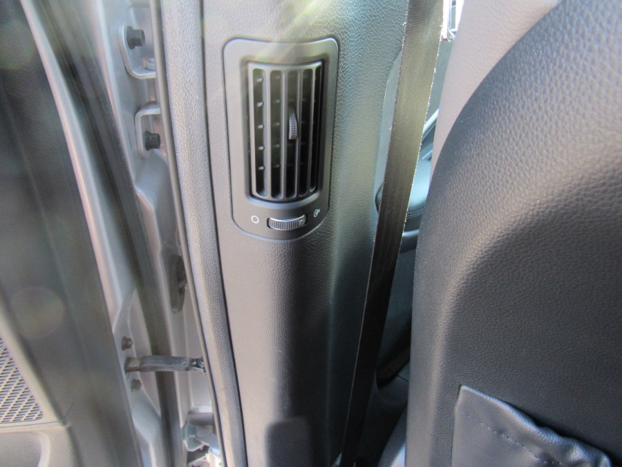 2013 Hyundai Santa Fe Sport Tech, available for sale in Worcester, Massachusetts | Hilario's Auto Sales Inc.. Worcester, Massachusetts 2013 Hyundai Santa Fe Sport Tech, available for sale in Worcester, Massachusetts | Hilario's Auto Sales Inc.. Worcester, Massachusetts