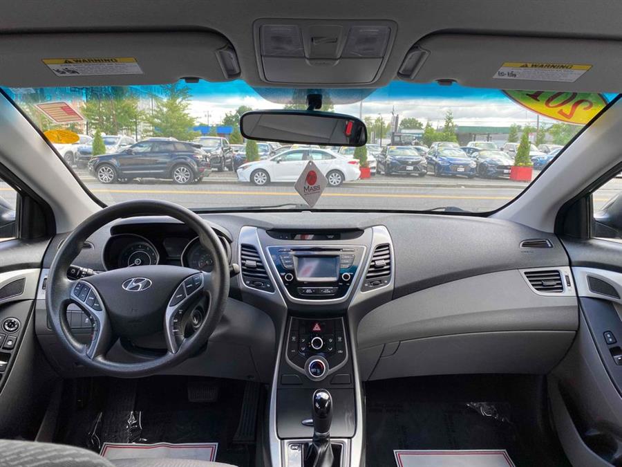 Used Hyundai Elantra Limited 2015 | Mass Auto Exchange. Framingham, Massachusetts Used Hyundai Elantra Limited 2015 | Mass Auto Exchange. Framingham, Massachusetts