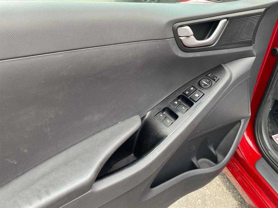 Used Hyundai Ioniq Hybrid Blue 2019 | Mass Auto Exchange. Framingham, Massachusetts Used Hyundai Ioniq Hybrid Blue 2019 | Mass Auto Exchange. Framingham, Massachusetts