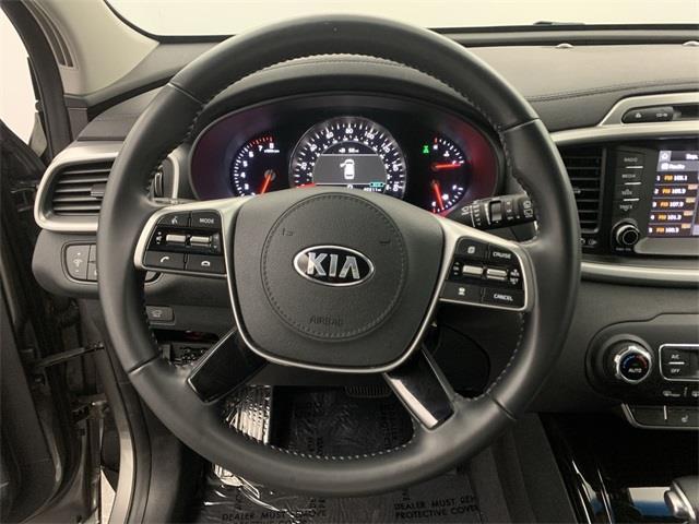 Used Kia Sorento EX 2019 | Eastchester Motor Cars. Bronx, New York Used Kia Sorento EX 2019 | Eastchester Motor Cars. Bronx, New York