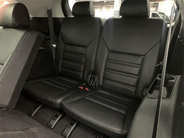 Used Kia Sorento EX 2019 | Eastchester Motor Cars. Bronx, New York Used Kia Sorento EX 2019 | Eastchester Motor Cars. Bronx, New York