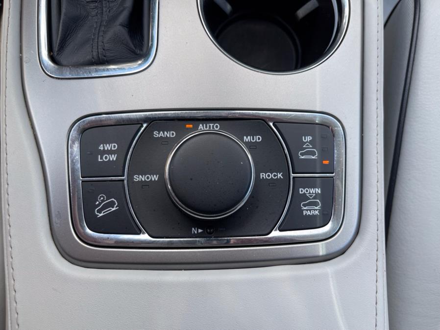 2017 Jeep Grand Cherokee Summit 4x4, available for sale in Lodi, New Jersey | European Auto Expo. Lodi, New Jersey 2017 Jeep Grand Cherokee Summit 4x4, available for sale in Lodi, New Jersey | European Auto Expo. Lodi, New Jersey