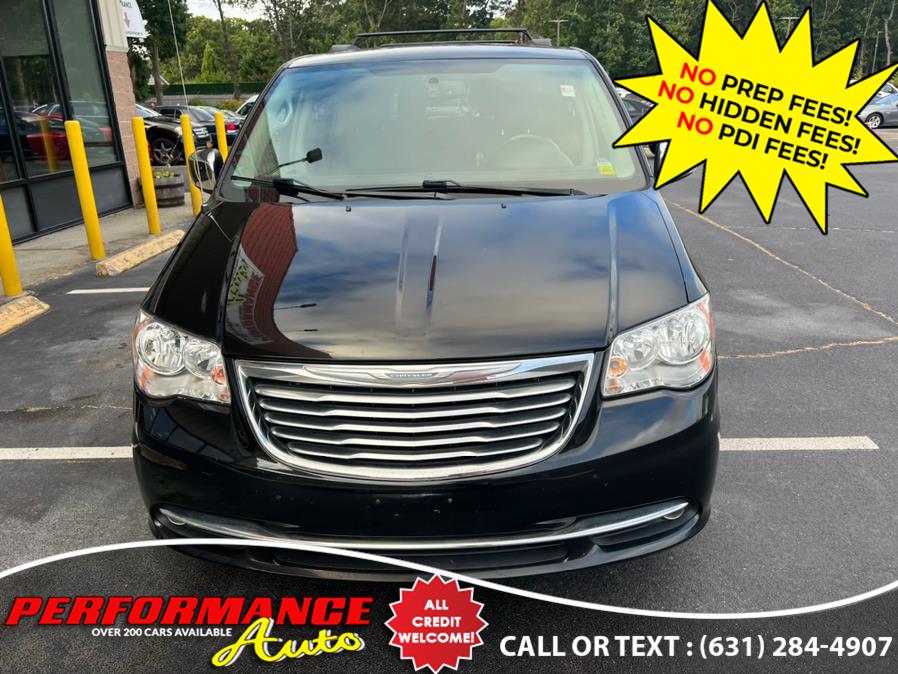 2015 Chrysler Town & Country 4dr Wgn Touring-L, available for sale in Bohemia, New York | Performance Auto Inc. Bohemia, New York 2015 Chrysler Town & Country 4dr Wgn Touring-L, available for sale in Bohemia, New York | Performance Auto Inc. Bohemia, New York