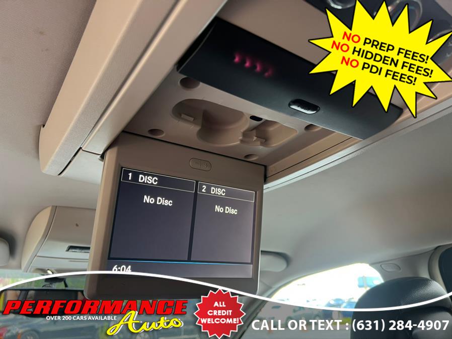 2015 Chrysler Town & Country 4dr Wgn Touring-L, available for sale in Bohemia, New York | Performance Auto Inc. Bohemia, New York 2015 Chrysler Town & Country 4dr Wgn Touring-L, available for sale in Bohemia, New York | Performance Auto Inc. Bohemia, New York