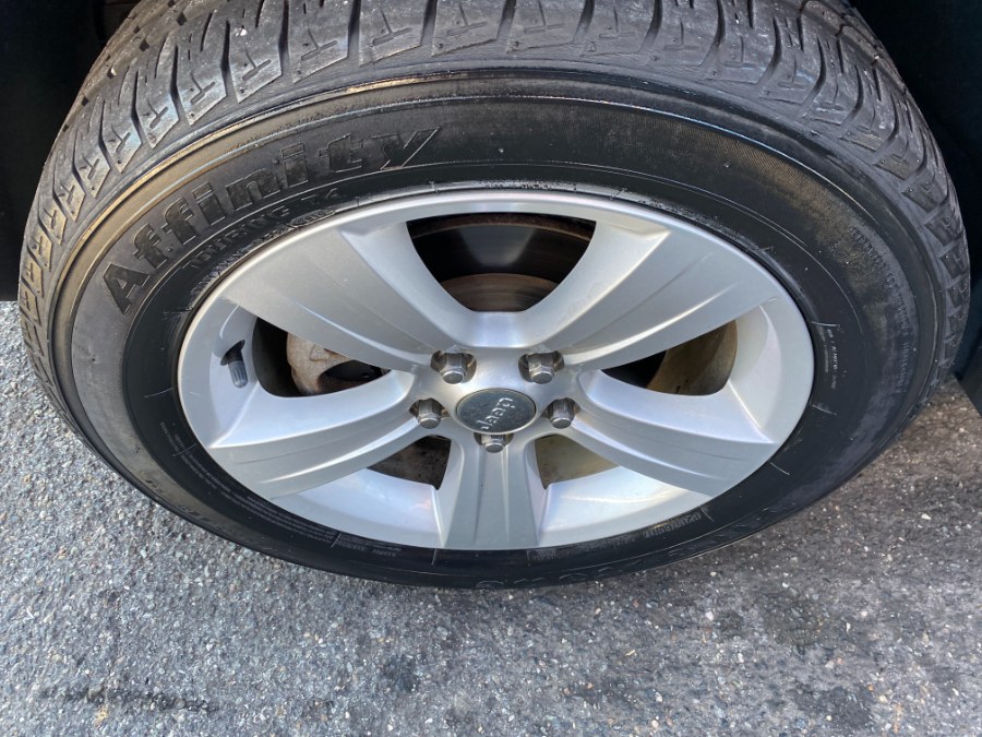 2014 Jeep Patriot FWD 4dr Latitude, available for sale in Middle Village, New York | Middle Village Motors . Middle Village, New York 2014 Jeep Patriot FWD 4dr Latitude, available for sale in Middle Village, New York | Middle Village Motors . Middle Village, New York