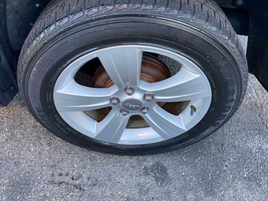 2014 Jeep Patriot FWD 4dr Latitude, available for sale in Middle Village, New York | Middle Village Motors . Middle Village, New York 2014 Jeep Patriot FWD 4dr Latitude, available for sale in Middle Village, New York | Middle Village Motors . Middle Village, New York