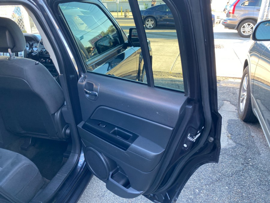 2014 Jeep Patriot FWD 4dr Latitude, available for sale in Middle Village, New York | Middle Village Motors . Middle Village, New York 2014 Jeep Patriot FWD 4dr Latitude, available for sale in Middle Village, New York | Middle Village Motors . Middle Village, New York