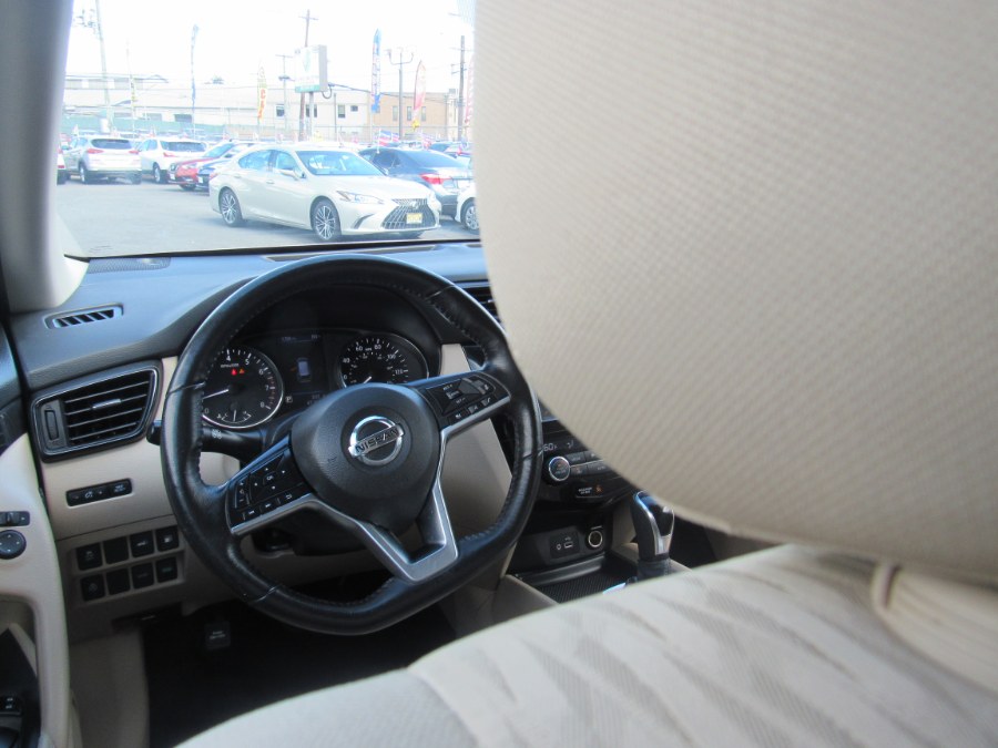 2018 Nissan Rogue FWD SV, available for sale in Irvington, New Jersey | NJ Used Cars Center. Irvington, New Jersey 2018 Nissan Rogue FWD SV, available for sale in Irvington, New Jersey | NJ Used Cars Center. Irvington, New Jersey