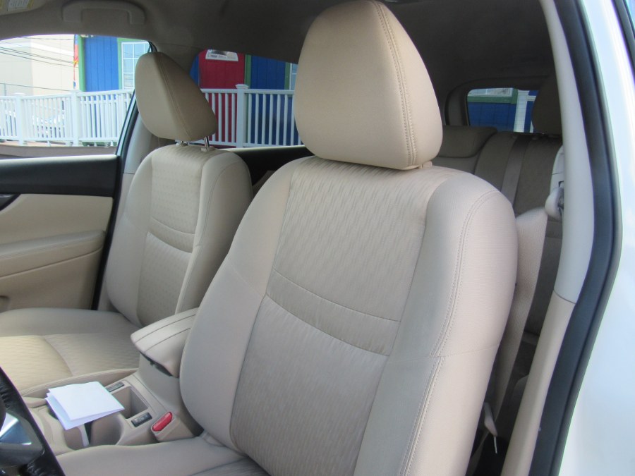 2018 Nissan Rogue FWD SV, available for sale in Irvington, New Jersey | NJ Used Cars Center. Irvington, New Jersey 2018 Nissan Rogue FWD SV, available for sale in Irvington, New Jersey | NJ Used Cars Center. Irvington, New Jersey