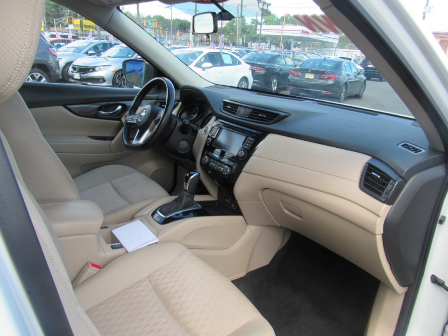 2018 Nissan Rogue FWD SV, available for sale in Irvington, New Jersey | NJ Used Cars Center. Irvington, New Jersey 2018 Nissan Rogue FWD SV, available for sale in Irvington, New Jersey | NJ Used Cars Center. Irvington, New Jersey