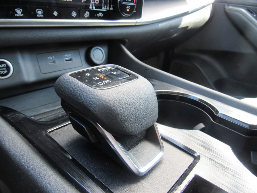 2021 Nissan Rogue FWD SV, available for sale in Irvington, New Jersey | NJ Used Cars Center. Irvington, New Jersey 2021 Nissan Rogue FWD SV, available for sale in Irvington, New Jersey | NJ Used Cars Center. Irvington, New Jersey