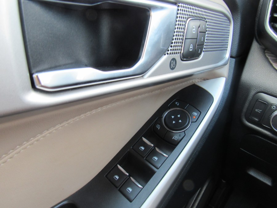 2021 Ford Explorer Limited 4WD, available for sale in Irvington, New Jersey | NJ Used Cars Center. Irvington, New Jersey 2021 Ford Explorer Limited 4WD, available for sale in Irvington, New Jersey | NJ Used Cars Center. Irvington, New Jersey