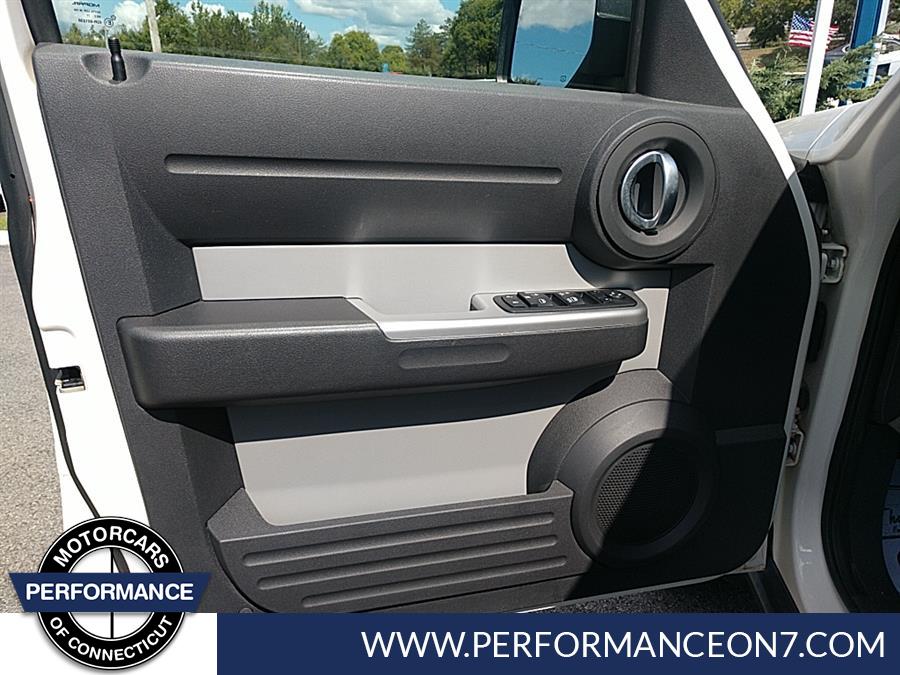 Used Dodge Nitro 4WD 4dr SLT 2007 | Performance Motor Cars Of Connecticut LLC. Wilton, Connecticut Used Dodge Nitro 4WD 4dr SLT 2007 | Performance Motor Cars Of Connecticut LLC. Wilton, Connecticut