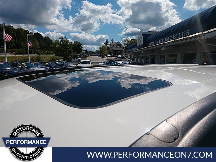 Used Dodge Nitro 4WD 4dr SLT 2007 | Performance Motor Cars Of Connecticut LLC. Wilton, Connecticut Used Dodge Nitro 4WD 4dr SLT 2007 | Performance Motor Cars Of Connecticut LLC. Wilton, Connecticut