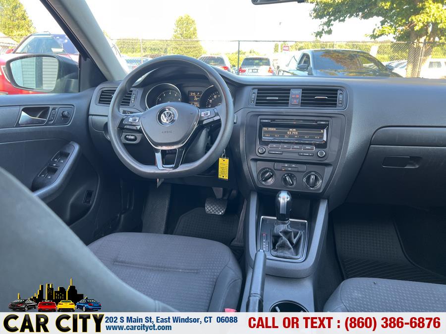 2015 Volkswagen Jetta Sedan 4dr Auto 2.0L S, available for sale in East Windsor, Connecticut | Car City LLC. East Windsor, Connecticut 2015 Volkswagen Jetta Sedan 4dr Auto 2.0L S, available for sale in East Windsor, Connecticut | Car City LLC. East Windsor, Connecticut