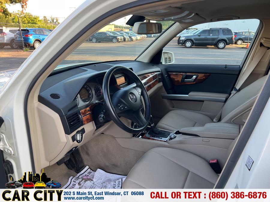 2010 Mercedes-Benz GLK-Class 4MATIC 4dr GLK350, available for sale in East Windsor, Connecticut | Car City LLC. East Windsor, Connecticut 2010 Mercedes-Benz GLK-Class 4MATIC 4dr GLK350, available for sale in East Windsor, Connecticut | Car City LLC. East Windsor, Connecticut