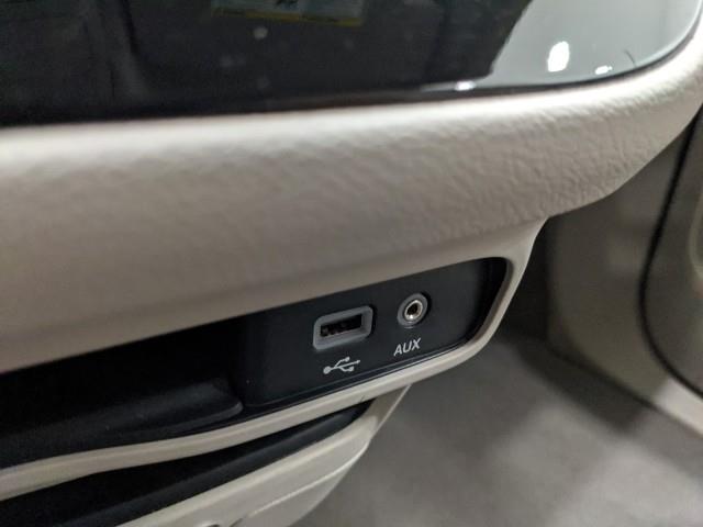 2020 Chrysler Pacifica Touring L, available for sale in Maple Shade, New Jersey | Car Revolution. Maple Shade, New Jersey 2020 Chrysler Pacifica Touring L, available for sale in Maple Shade, New Jersey | Car Revolution. Maple Shade, New Jersey
