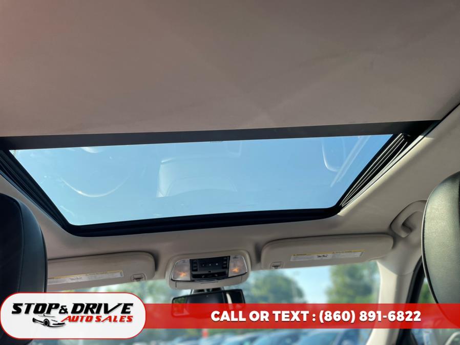 2013 Jeep Grand Cherokee 4WD 4dr Overland, available for sale in East Windsor, Connecticut | Stop & Drive Auto Sales. East Windsor, Connecticut 2013 Jeep Grand Cherokee 4WD 4dr Overland, available for sale in East Windsor, Connecticut | Stop & Drive Auto Sales. East Windsor, Connecticut