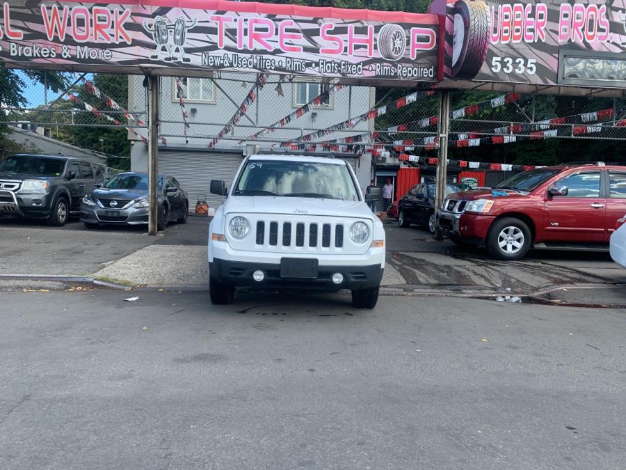 Used Jeep Patriot 4WD 4dr Altitude Edition 2015 | Rubber Bros Auto World. Brooklyn, New York Used Jeep Patriot 4WD 4dr Altitude Edition 2015 | Rubber Bros Auto World. Brooklyn, New York