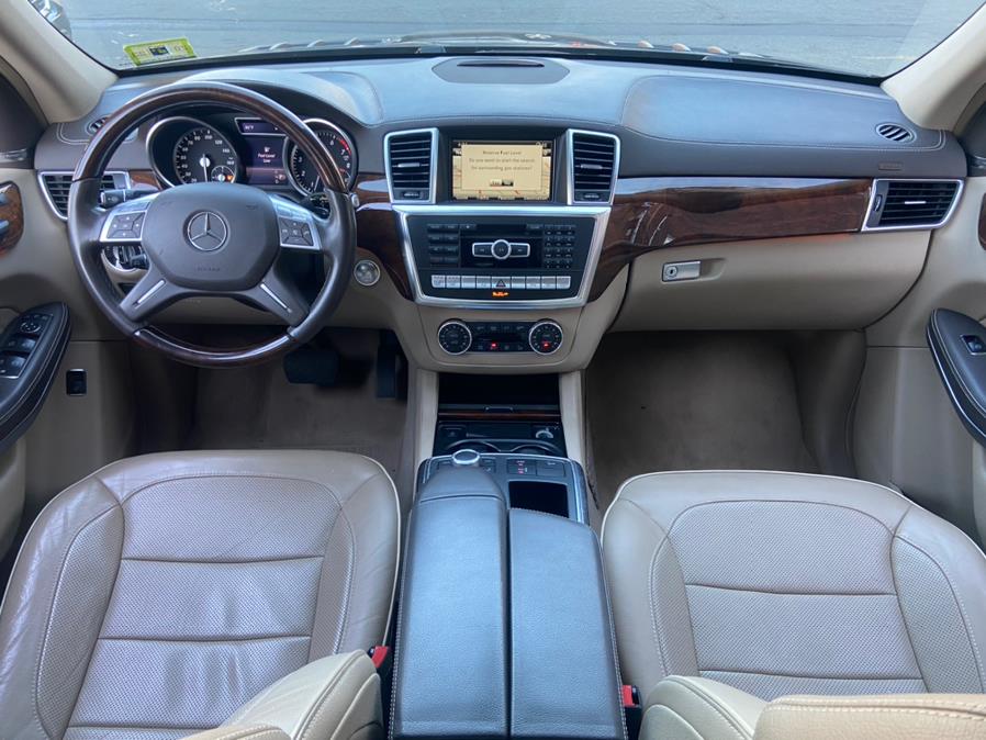 2014 Mercedes-Benz GL-Class 4MATIC 4dr GL550, available for sale in Newark, New Jersey | Champion Auto Sales. Newark, New Jersey 2014 Mercedes-Benz GL-Class 4MATIC 4dr GL550, available for sale in Newark, New Jersey | Champion Auto Sales. Newark, New Jersey