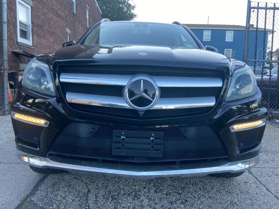2014 Mercedes-Benz GL-Class 4MATIC 4dr GL550, available for sale in Newark, New Jersey | Champion Auto Sales. Newark, New Jersey 2014 Mercedes-Benz GL-Class 4MATIC 4dr GL550, available for sale in Newark, New Jersey | Champion Auto Sales. Newark, New Jersey