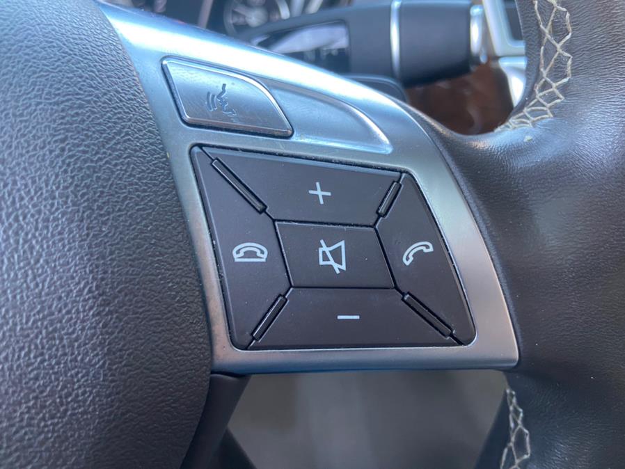 2014 Mercedes-Benz GL-Class 4MATIC 4dr GL550, available for sale in Newark, New Jersey | Champion Auto Sales. Newark, New Jersey 2014 Mercedes-Benz GL-Class 4MATIC 4dr GL550, available for sale in Newark, New Jersey | Champion Auto Sales. Newark, New Jersey