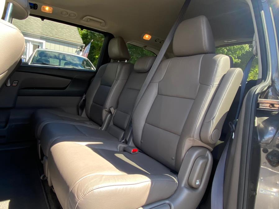 Used Honda Odyssey 5dr Touring Elite 2013 | Lava Motors 2 Inc. Canton, Connecticut Used Honda Odyssey 5dr Touring Elite 2013 | Lava Motors 2 Inc. Canton, Connecticut