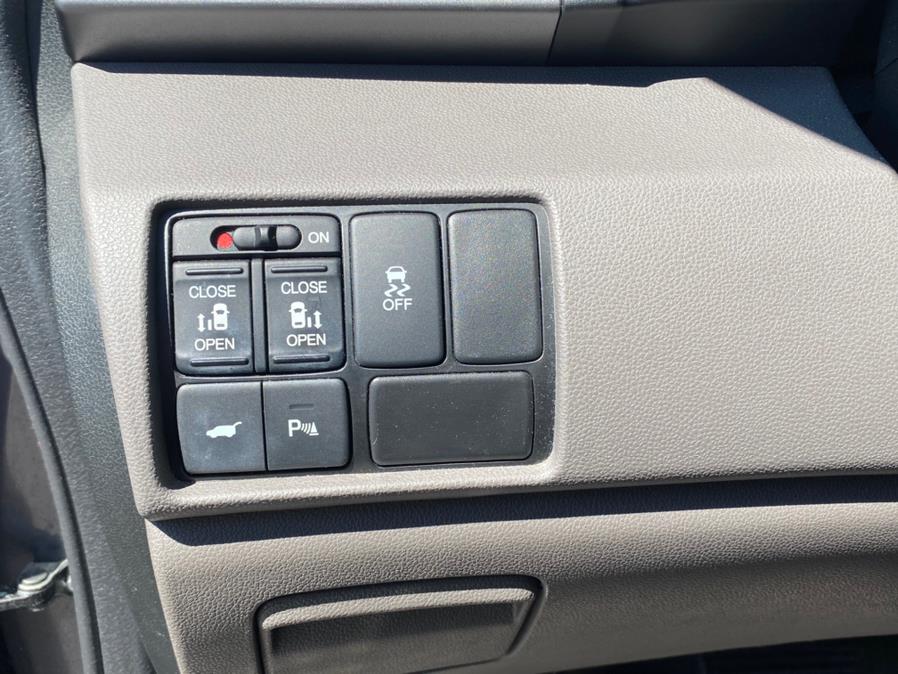 Used Honda Odyssey 5dr Touring Elite 2013 | Lava Motors 2 Inc. Canton, Connecticut Used Honda Odyssey 5dr Touring Elite 2013 | Lava Motors 2 Inc. Canton, Connecticut
