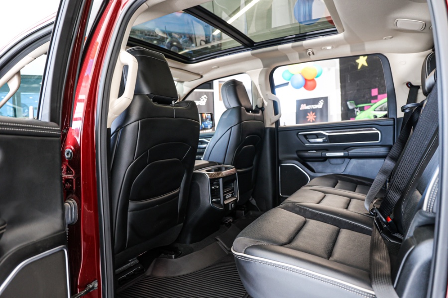 Used Ram 1500 Laramie 4x4 Crew Cab 5''7" Box 2019 | 26 Motors Long Island. ELMONT, New York Used Ram 1500 Laramie 4x4 Crew Cab 5''7" Box 2019 | 26 Motors Long Island. ELMONT, New York