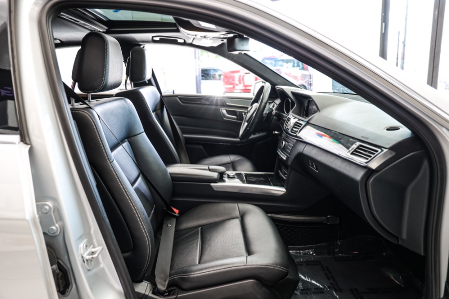 Used Mercedes-Benz E-Class 4dr Sdn E350 Luxury 4MATIC 2016 | 26 Motors Long Island. ELMONT, New York Used Mercedes-Benz E-Class 4dr Sdn E350 Luxury 4MATIC 2016 | 26 Motors Long Island. ELMONT, New York