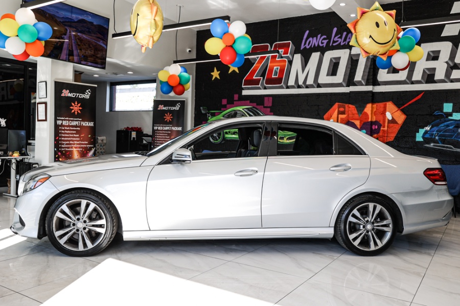 Used Mercedes-Benz E-Class 4dr Sdn E350 Luxury 4MATIC 2016 | 26 Motors Long Island. ELMONT, New York Used Mercedes-Benz E-Class 4dr Sdn E350 Luxury 4MATIC 2016 | 26 Motors Long Island. ELMONT, New York
