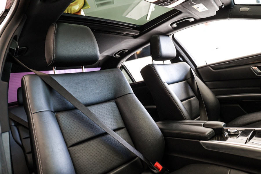 Used Mercedes-Benz E-Class 4dr Sdn E350 Luxury 4MATIC 2016 | 26 Motors Long Island. ELMONT, New York Used Mercedes-Benz E-Class 4dr Sdn E350 Luxury 4MATIC 2016 | 26 Motors Long Island. ELMONT, New York