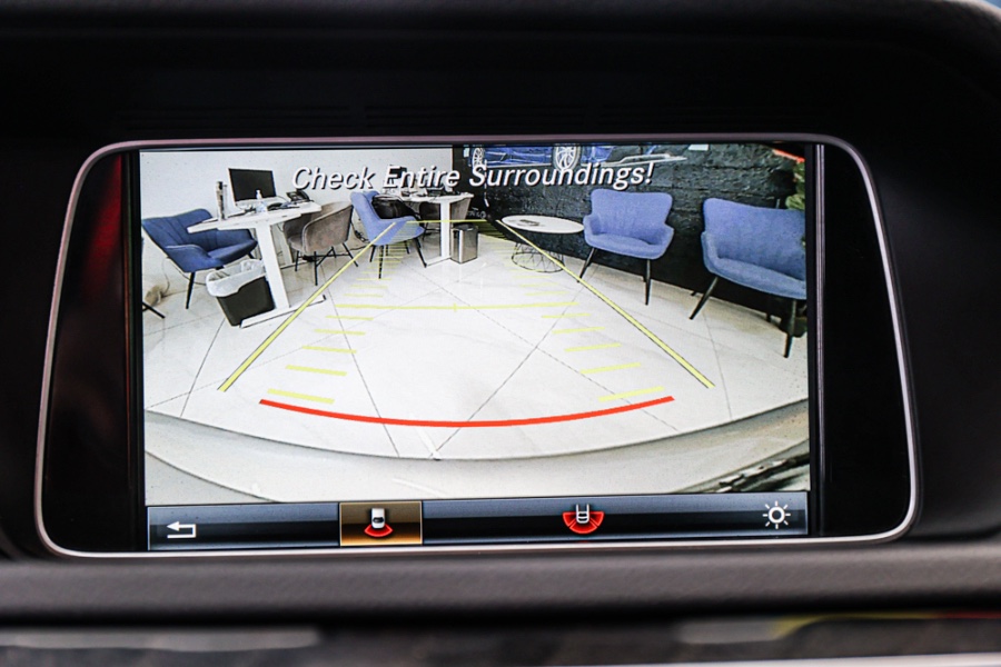 Used Mercedes-Benz E-Class 4dr Sdn E350 Luxury 4MATIC 2016 | 26 Motors Long Island. ELMONT, New York Used Mercedes-Benz E-Class 4dr Sdn E350 Luxury 4MATIC 2016 | 26 Motors Long Island. ELMONT, New York