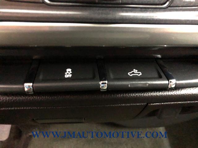 Used Chevrolet Silverado 1500 4WD Double Cab 143.5 LT w/1LT 2015 | J&M Automotive Sls&Svc LLC. Naugatuck, Connecticut Used Chevrolet Silverado 1500 4WD Double Cab 143.5 LT w/1LT 2015 | J&M Automotive Sls&Svc LLC. Naugatuck, Connecticut