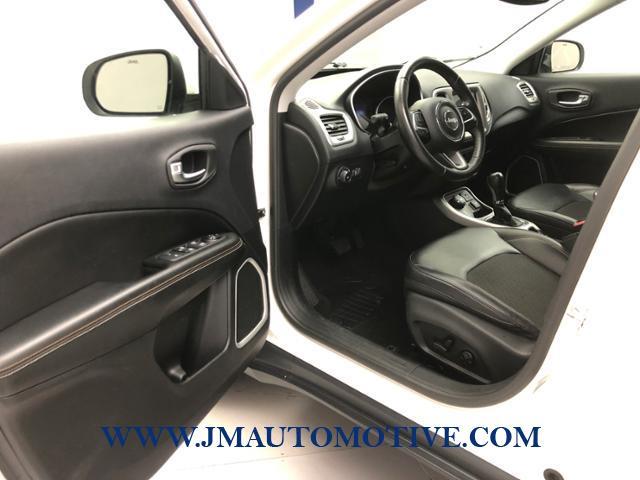 Used Jeep Compass Latitude 4x4 2017 | J&M Automotive Sls&Svc LLC. Naugatuck, Connecticut Used Jeep Compass Latitude 4x4 2017 | J&M Automotive Sls&Svc LLC. Naugatuck, Connecticut